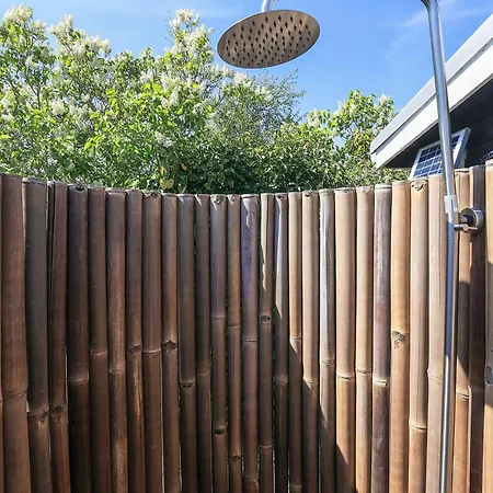 With A Direct Path To The Sea Holiday home