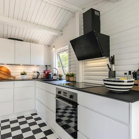 Holiday home With A Direct Path To The Sea Korsor
